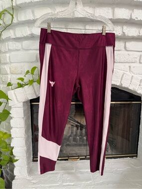 Under Armour Maroon and Light Pink Colorblock Leggings